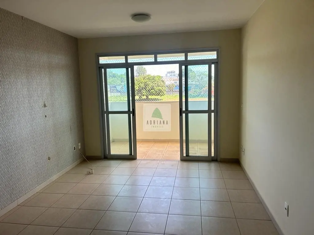 3 quartos, sendo 1 suíte, sala 2 ambientes, varanda, banheiro social, cozinha, á...