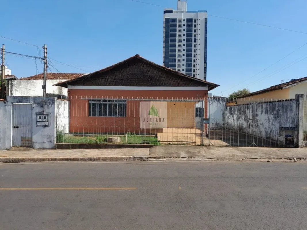 excelente localização, a 2 casa do SESC , Casa Opus , casa ampla com 2 salas, 3 ...