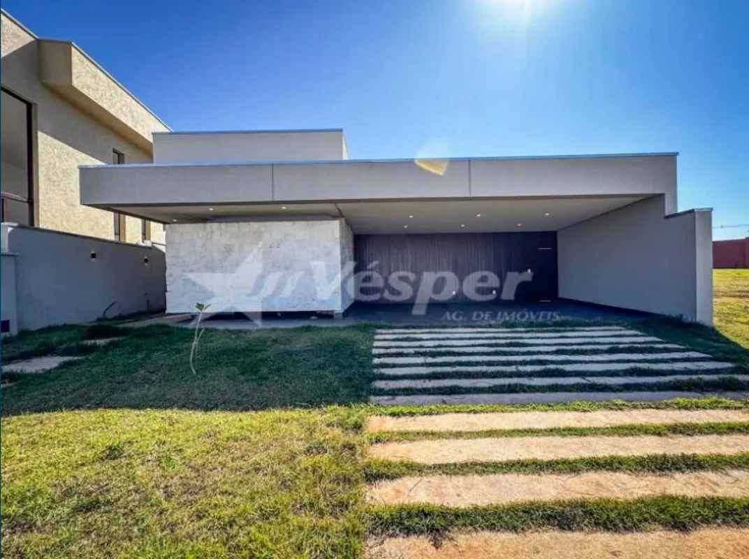 Casa Térrea à venda no Jardins Bolonha – Senador Canedo390 m² de terreno.212 m² ...