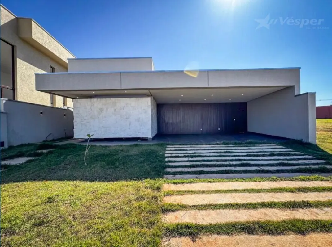 Casa Térrea à venda no Jardins Bolonha – Senador Canedo390 m² de terreno.212 m² ...