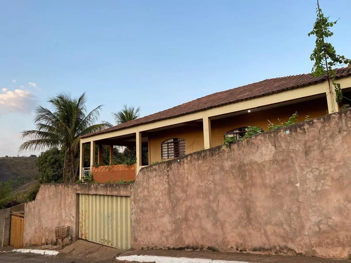 Descubra seu novo lar na Casa Condomínio na Quadra 29, Serra Azul, Sobradinho, D...