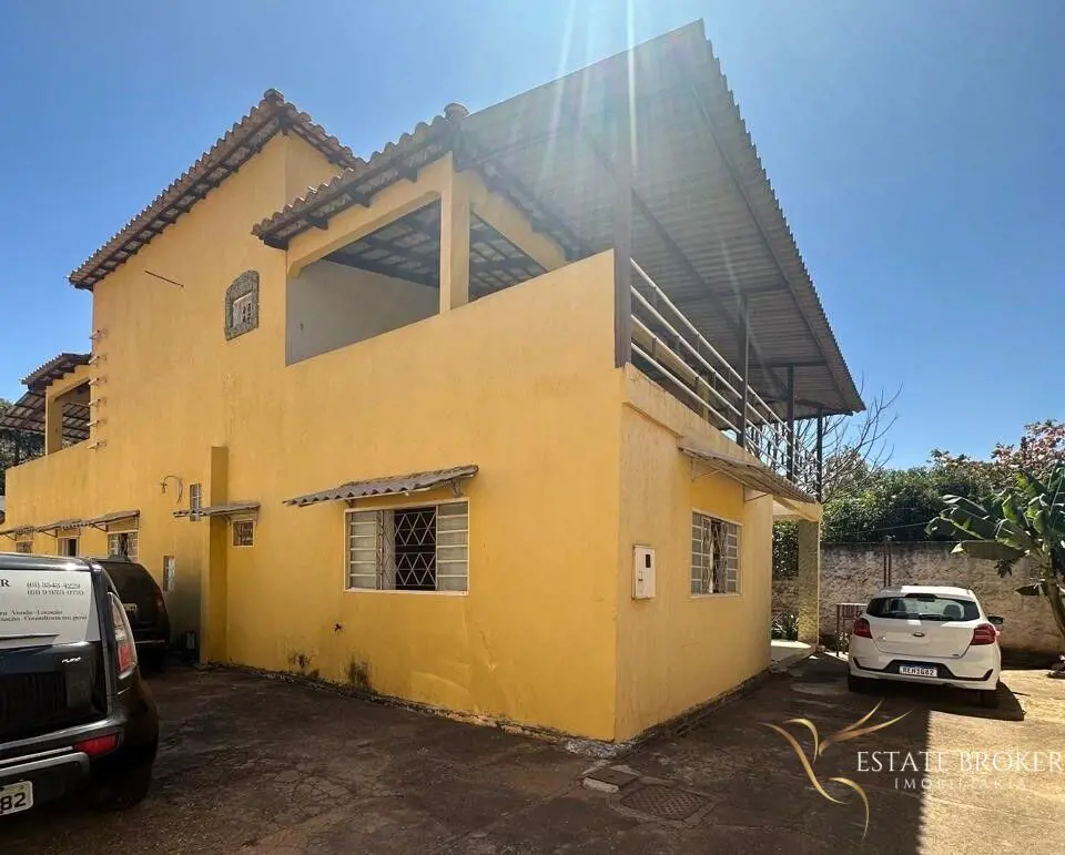 Sobrado Colonial à Venda - SHA Arniqueira, Chácara 127A Chácara 127A - Arniqueir...