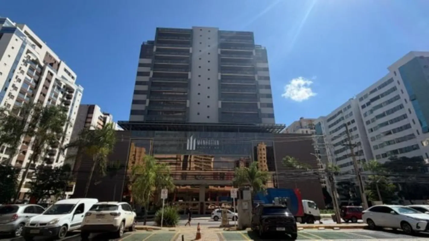 MANHATTAN SHOPPINGLOCACAO / SALASala com área de 33 m201 vaga de garagemPiso por...