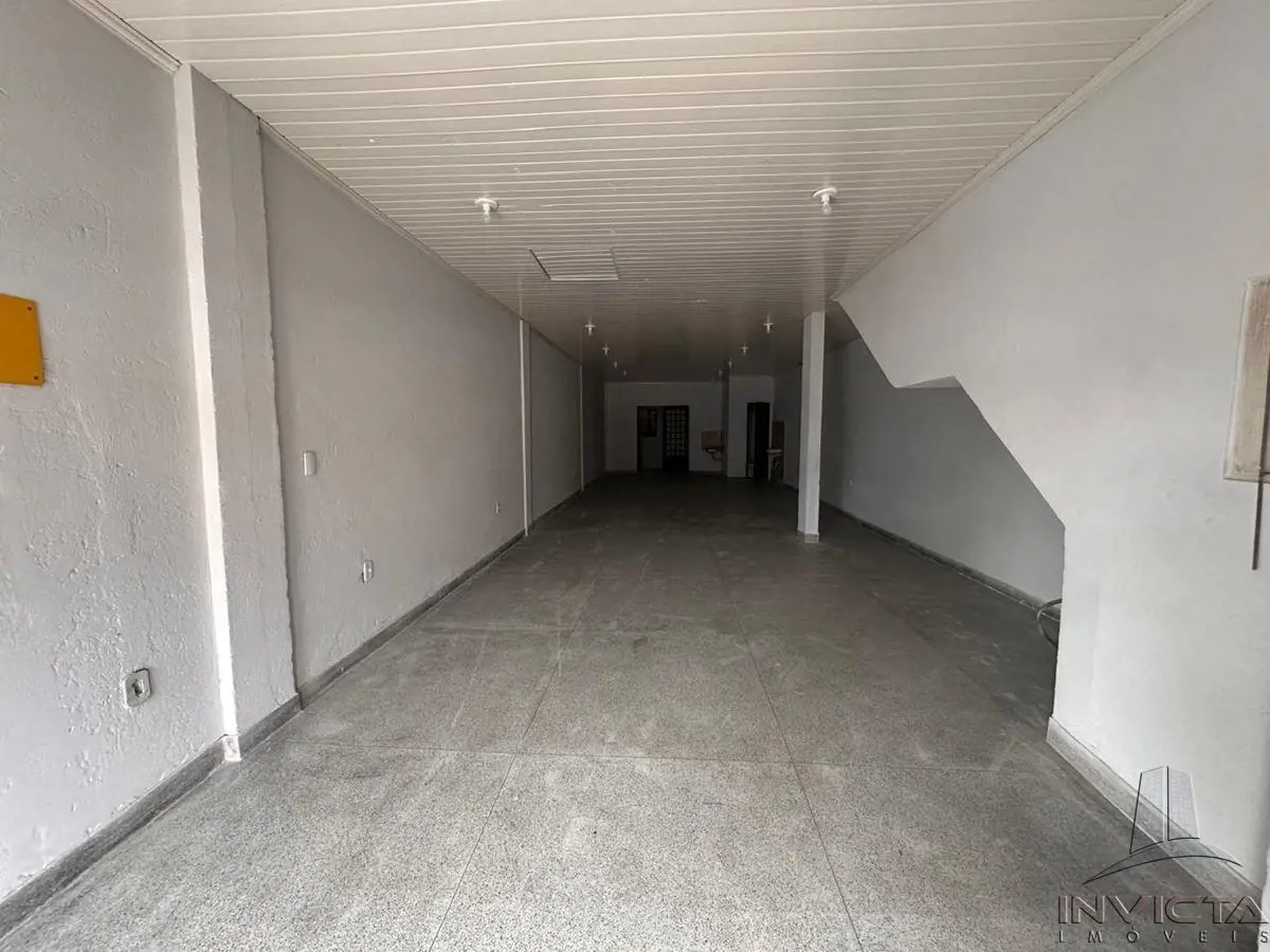 ÓTIMA LOJA NO RIACHO FUNDO I NA QOF 07Uma loja com área aproximadamente de 75 m²...