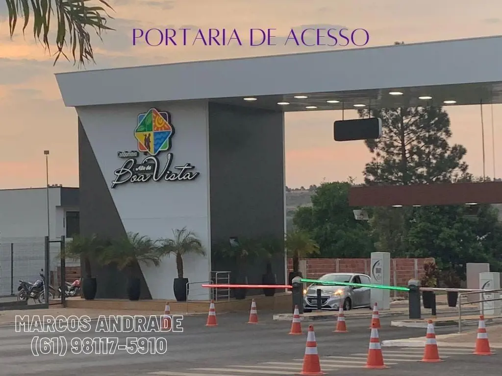 Lote comercial escriturado com excelente localização, encontra-se situado na qua...