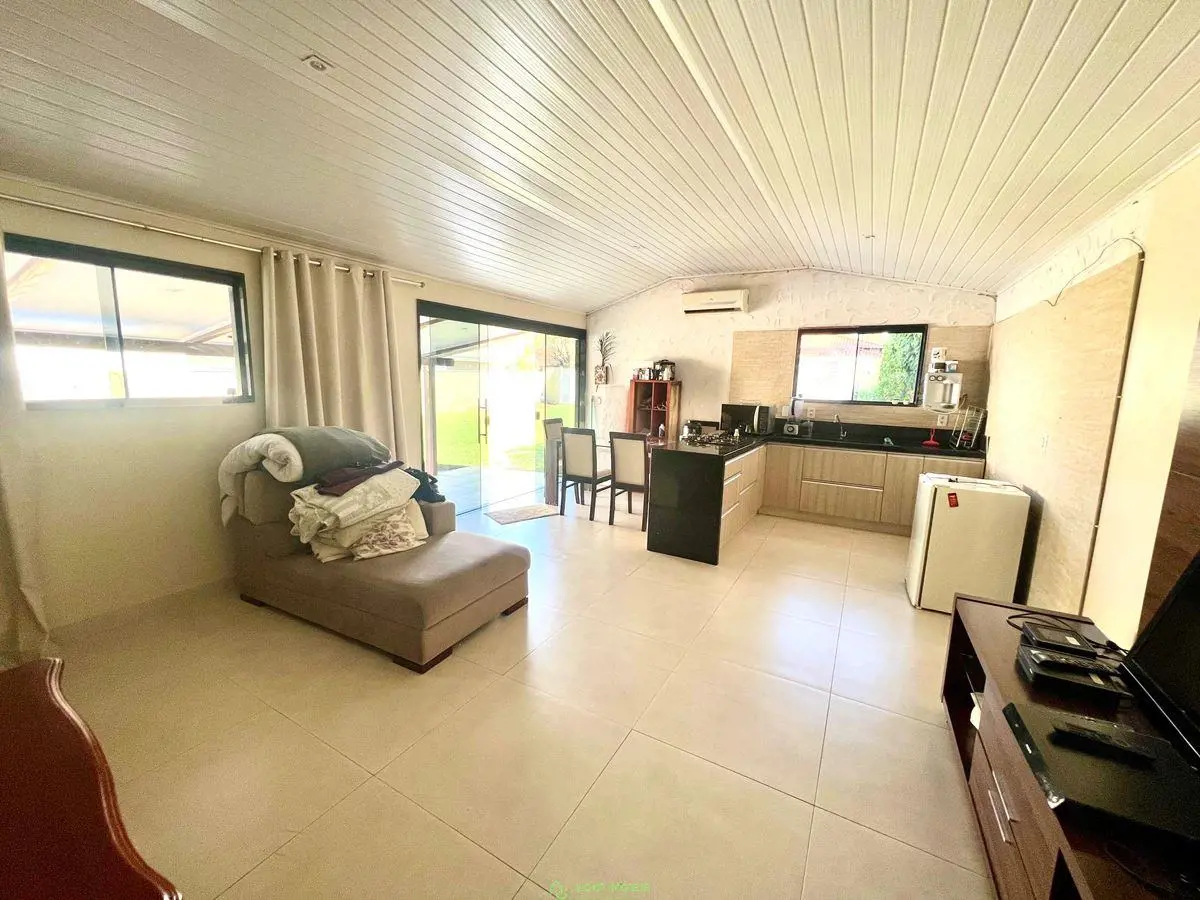 lote de 800 m² está localizado na melhor quadra do Condomínio Solar de Brasília....