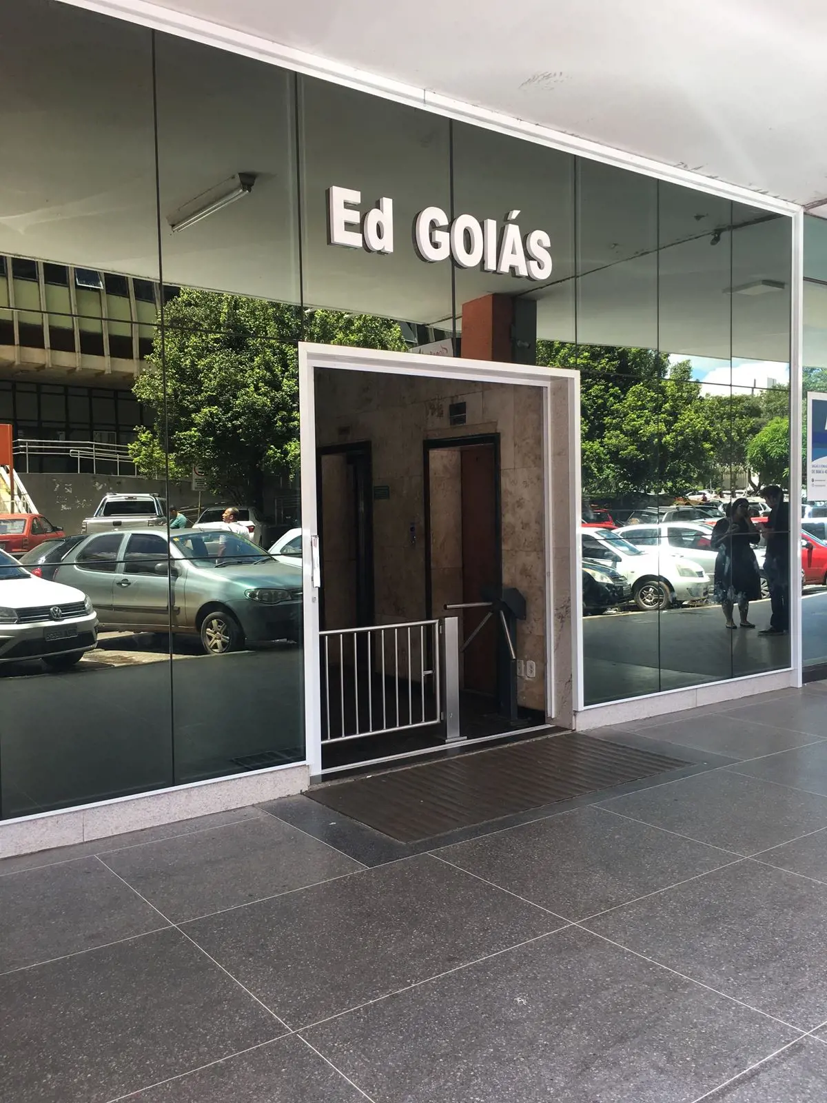 MENDONÇA VENDEExcelente oportunidade para quem busca um espaço funcional e bem l...