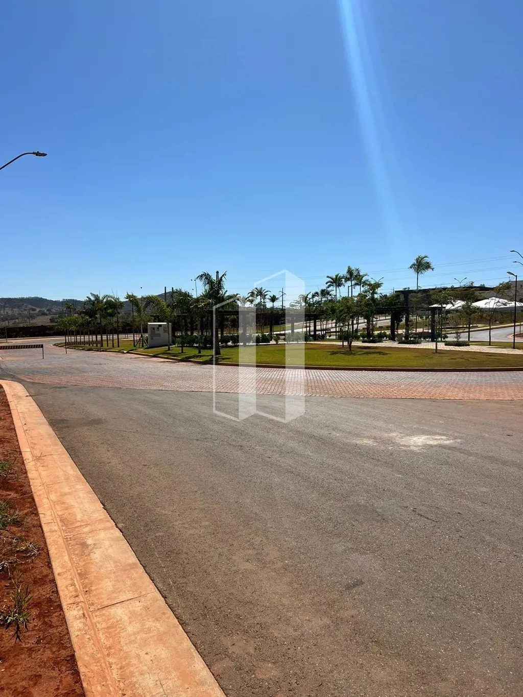 Lote Jardins Parma com 250m², excelente localização. Ágio R$ 180.000,00 Saldo De...