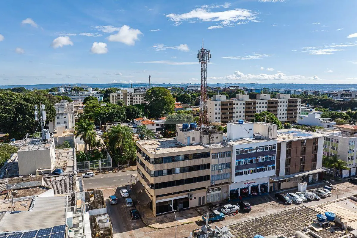 Prédio comercial com 10 salas à venda no SCRN 702/703, Asa Norte, Brasília.3 exp...
