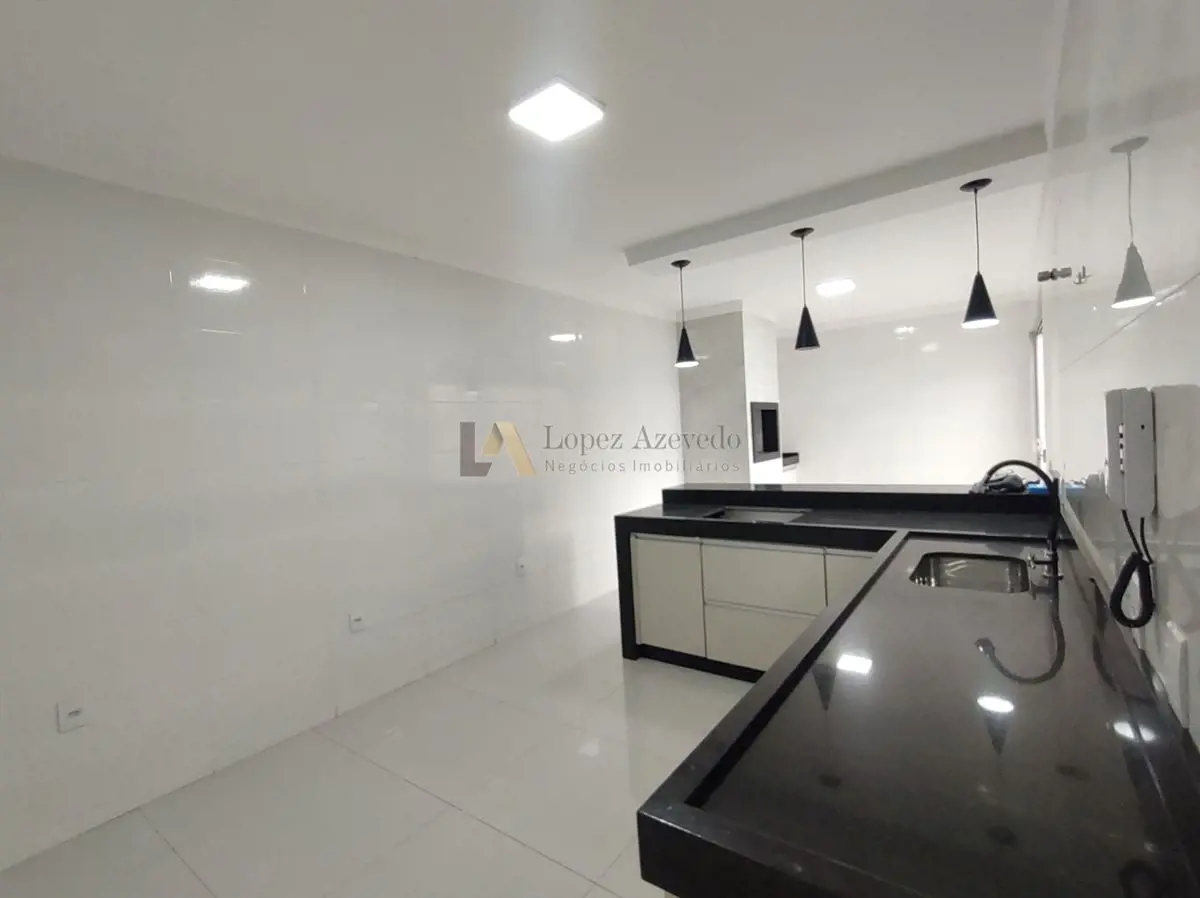 Casa a venda no bairro Flor do Cerrado, Anápolis-Go!R$450.000,000Casa com 3 quar...