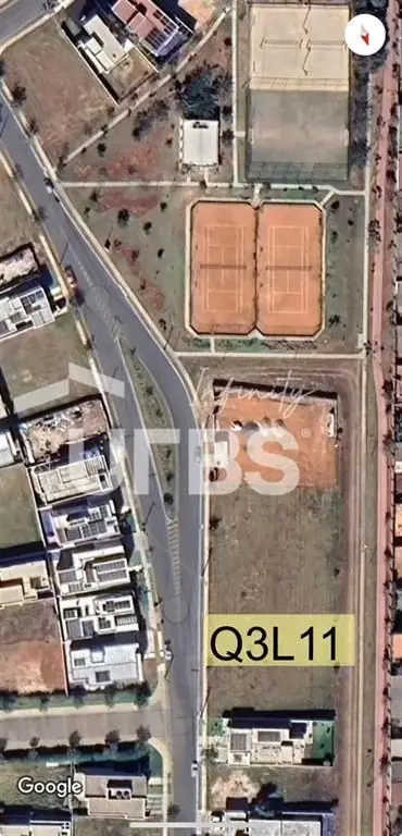 COD U-0013016 - Lote de 455m2 com excelente localização, ao lado das quadras de ...