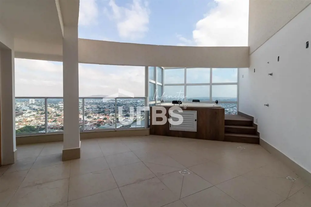 COD U-0011738 - Cobertura / Apartamento Duplex com 3 suites no Trigésimo Primeir...