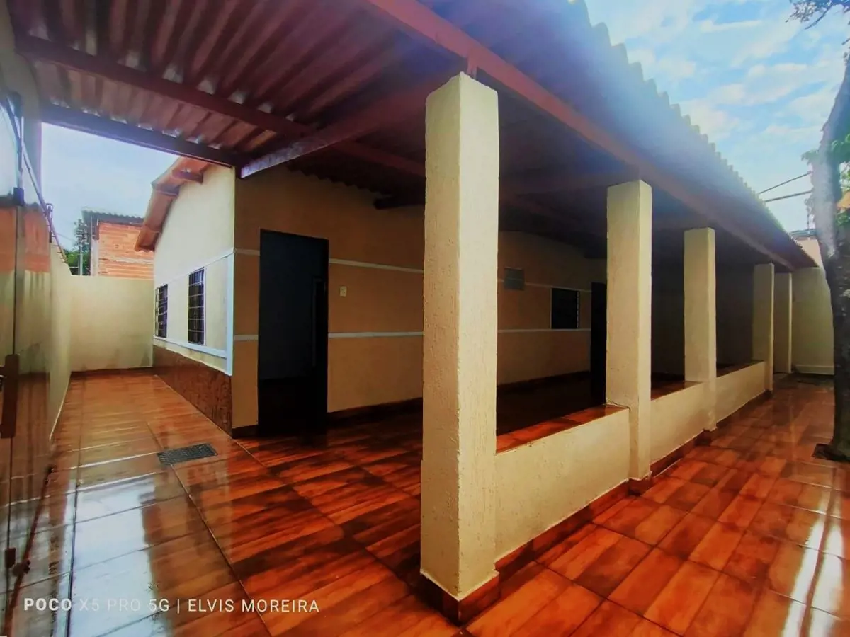 ALUGO CASA DE 3 QUARTOS SENDO UMA SUÍTE, NO BAIRRO PARAÍSO, EM ANÁPOLIS GOIÁS.VA...