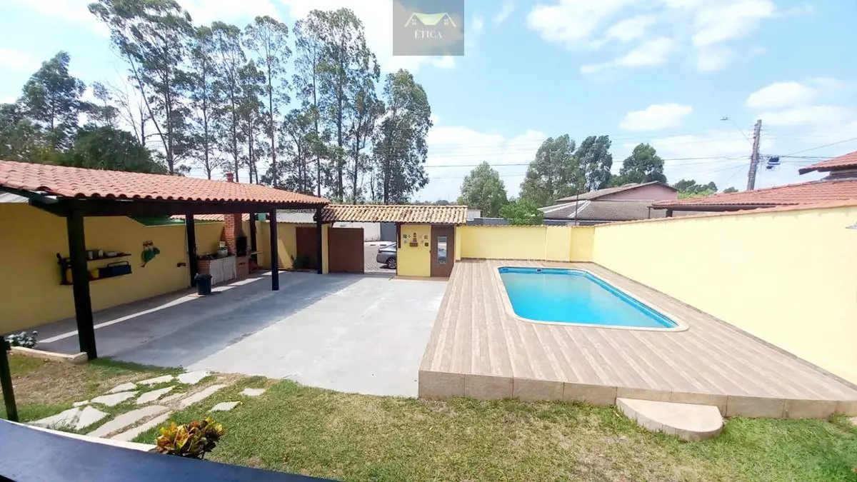  Se você procura por qualidade de vida e conforto, esta casa no Condomínio Mansõ...