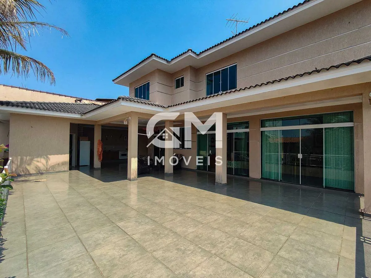 A GM Imóveis vende casa no Condomínio Solar de Athenas, Grande Colorado/DF.ACEIT...