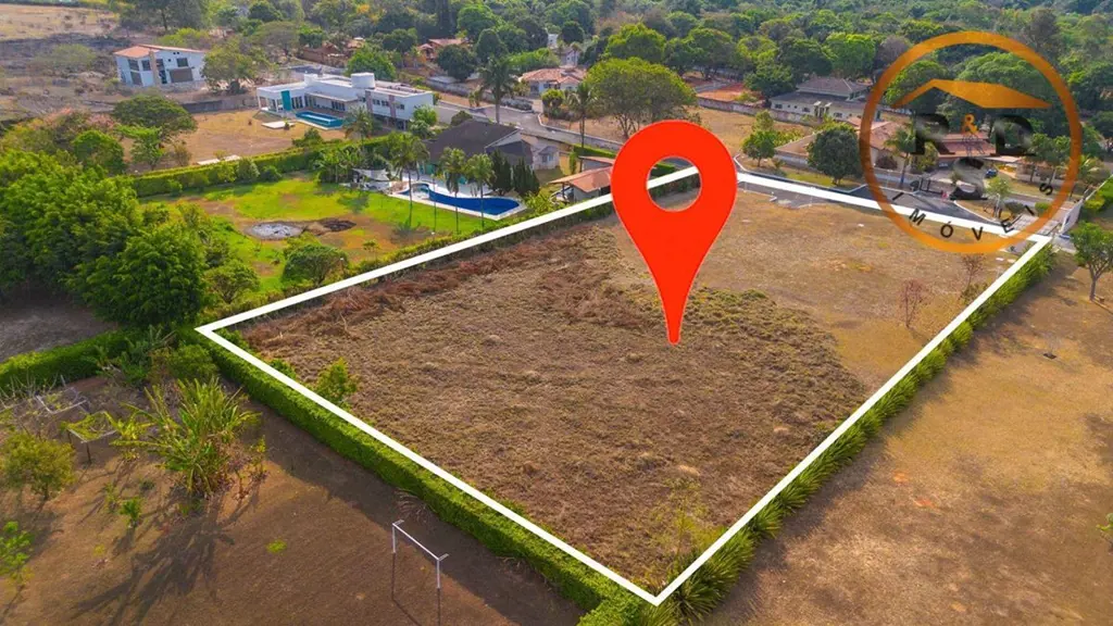 Maravilhoso Lote de esquina em condomínio formado, totalmente plano, 2.500m² mai...