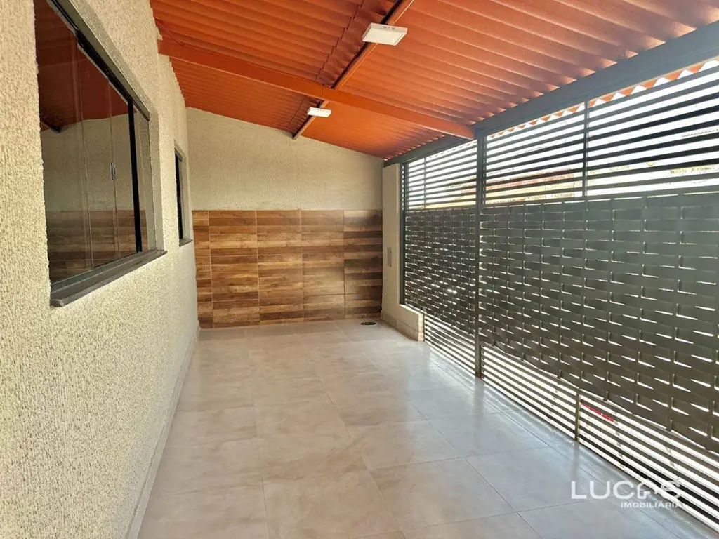 Excelente casa na QNP-16, Casa Reformada - Aceita financiamento Casa moderna com...