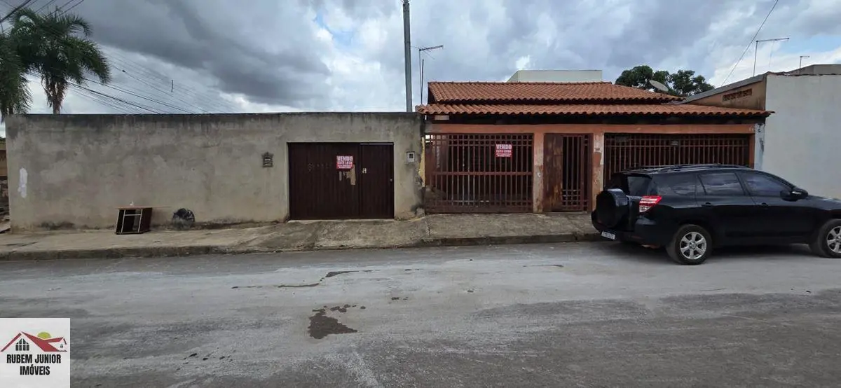 Localização privilegiada, Centro de São Sebastião, ao próximo ao campo central.E...