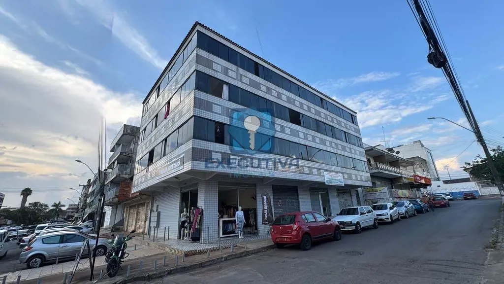 EXECUTIVA IMÓVEIS VENDEPREDIO NA QE 40 CONJUNTO Q(QE 40 CONJUNTO 13 GUARÁ II)1.7...
