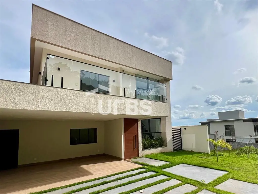 COD U-0011678 - Sobrado no Jardins NápolesCom um terreno generoso de 360 m² e 22...