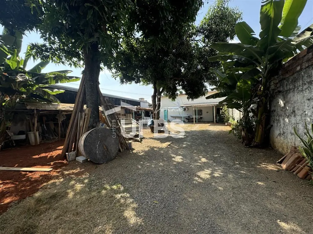 COD U-0013049 - Terreno à venda no Parque Amazônia com 390 m², localizado próxim...