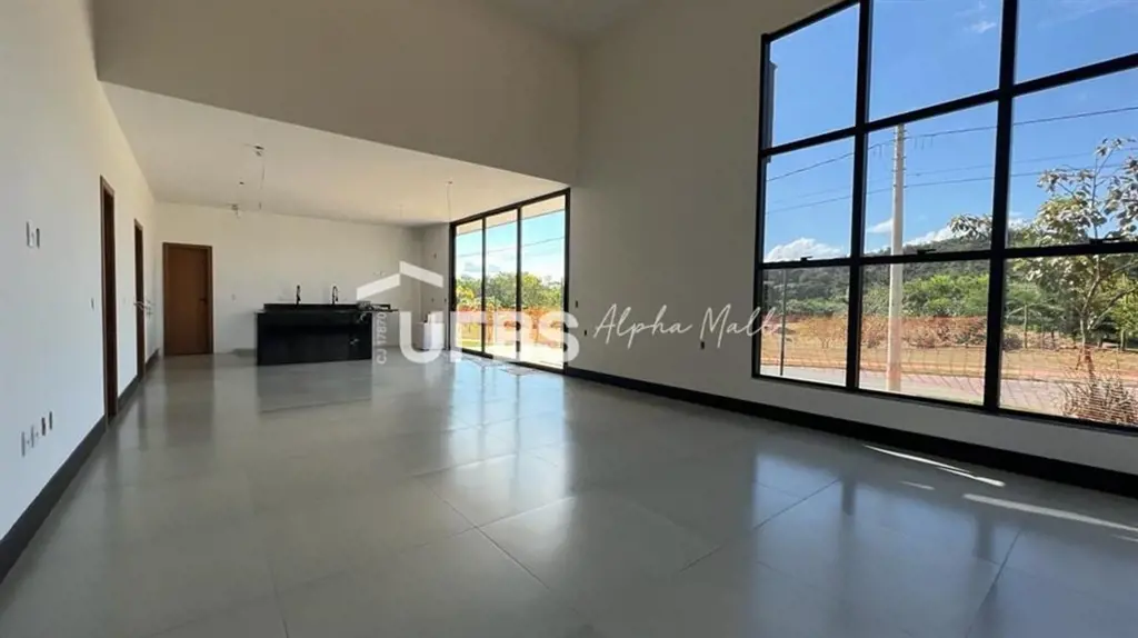COD U-0007478 - Casa Térrea no Jardins PortoCasa térrea exclusiva com lote de es...