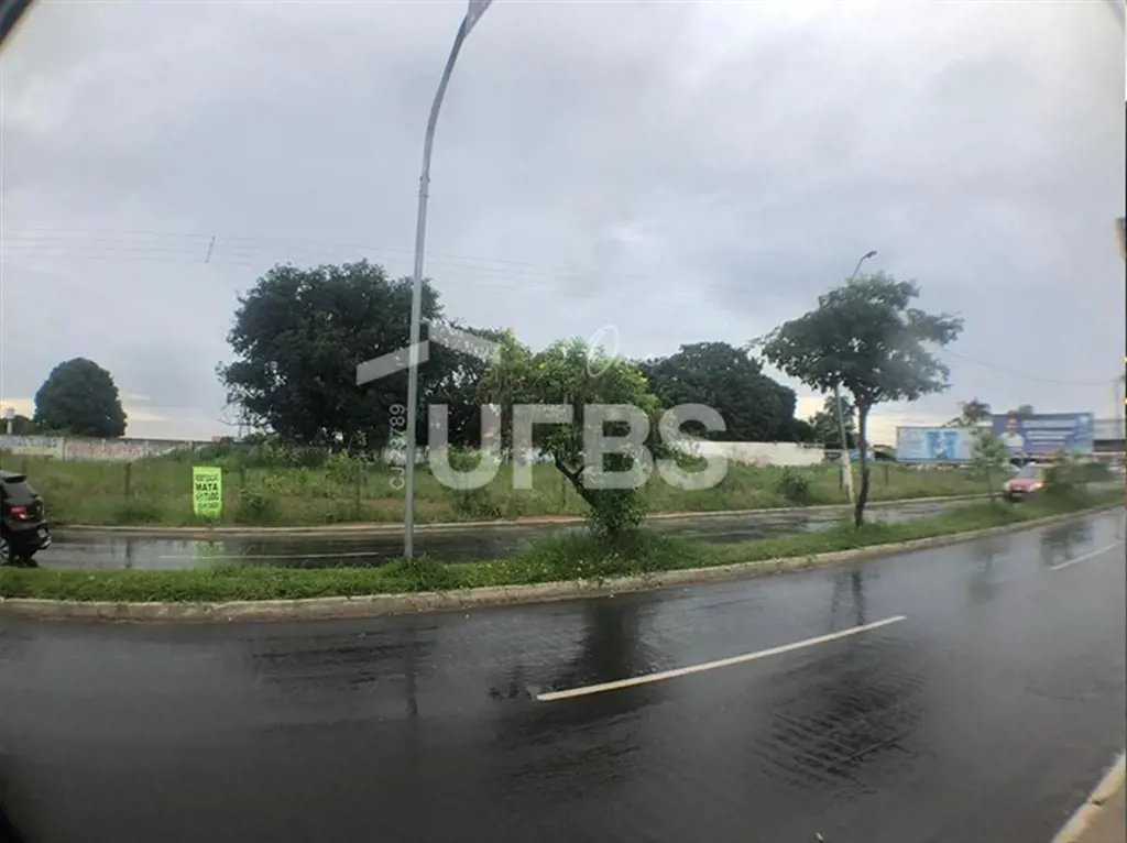 COD U-0001888 - Ótimo terreno comercial à venda em Aparecida de Goiânia, com uma...