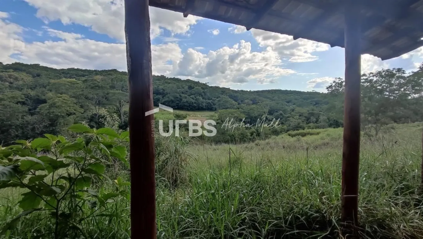 COD U-0003715 - Chácara a venda em BonfinópolisExcelente área rural contendo Poç...