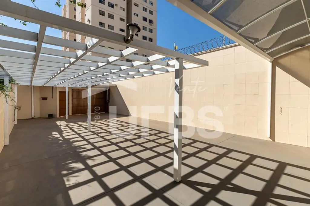 COD U-0011436 - Casa Térrea no Jardim América, com aproximadamente 310 m2 de con...