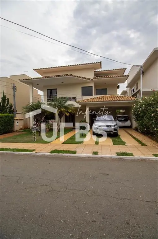 COD U-0009062 - Sobrado com 4 Suítes e Piscina Aquecida em Condomínio Fechado!Co...