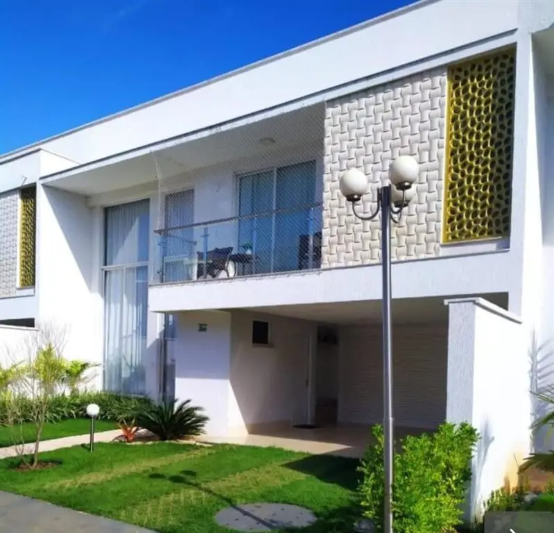 COD U-0008832 - GREEN DIAMOND – SANTA GENOVEVA - Terreno com 312,40m² ; 203 m² d...