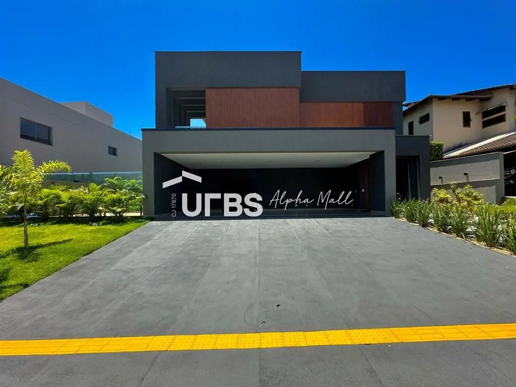 COD U-0009737 - Sobrado no Alphaville IpêsÁrea Construída: 544m². Área Terreno: ...