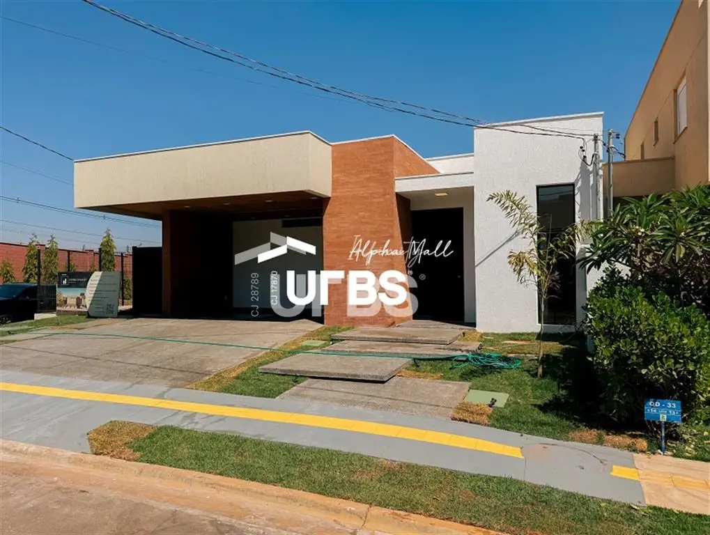 COD U-0013574 - Casa Térrea no Jardins CapriUma casa com ambientes sociais integ...