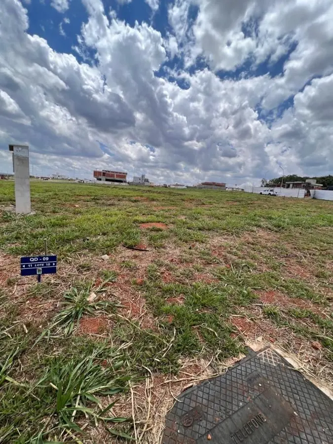 Lote incrível a venda no Jardins França Lote com 734m², um dos maiores lotes do ...