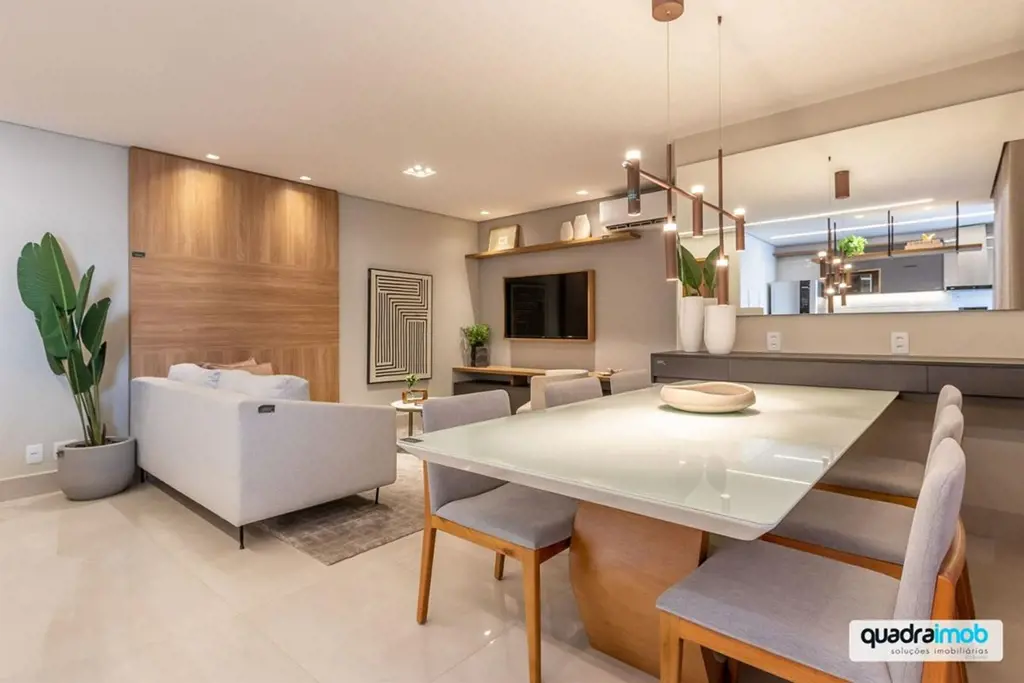 O Unité é um empreendimento com fachada contemporânea que combina granito, pasti...