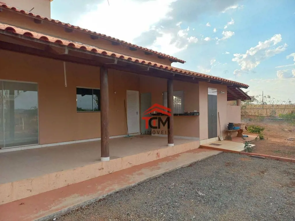 Chácara em Nazário 1899,99 m2,Fundo do rio dos bois Fica a 68km de GoiâniaSendo ...