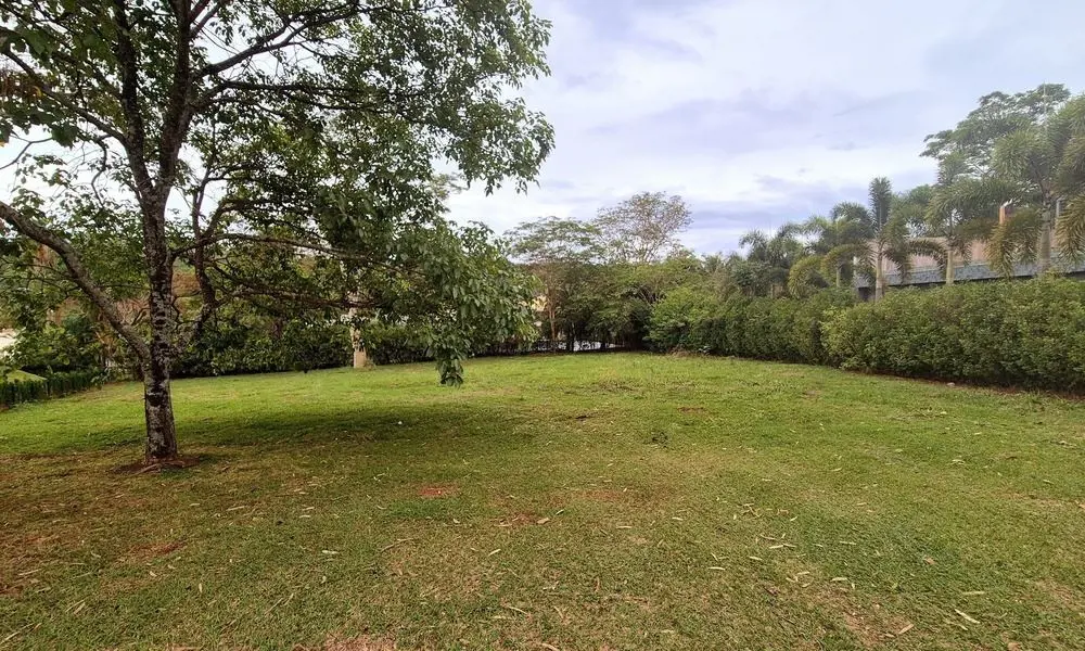 Terreno plano espetacular próximo a área de lazer 2. DF imóveis 26/10/24