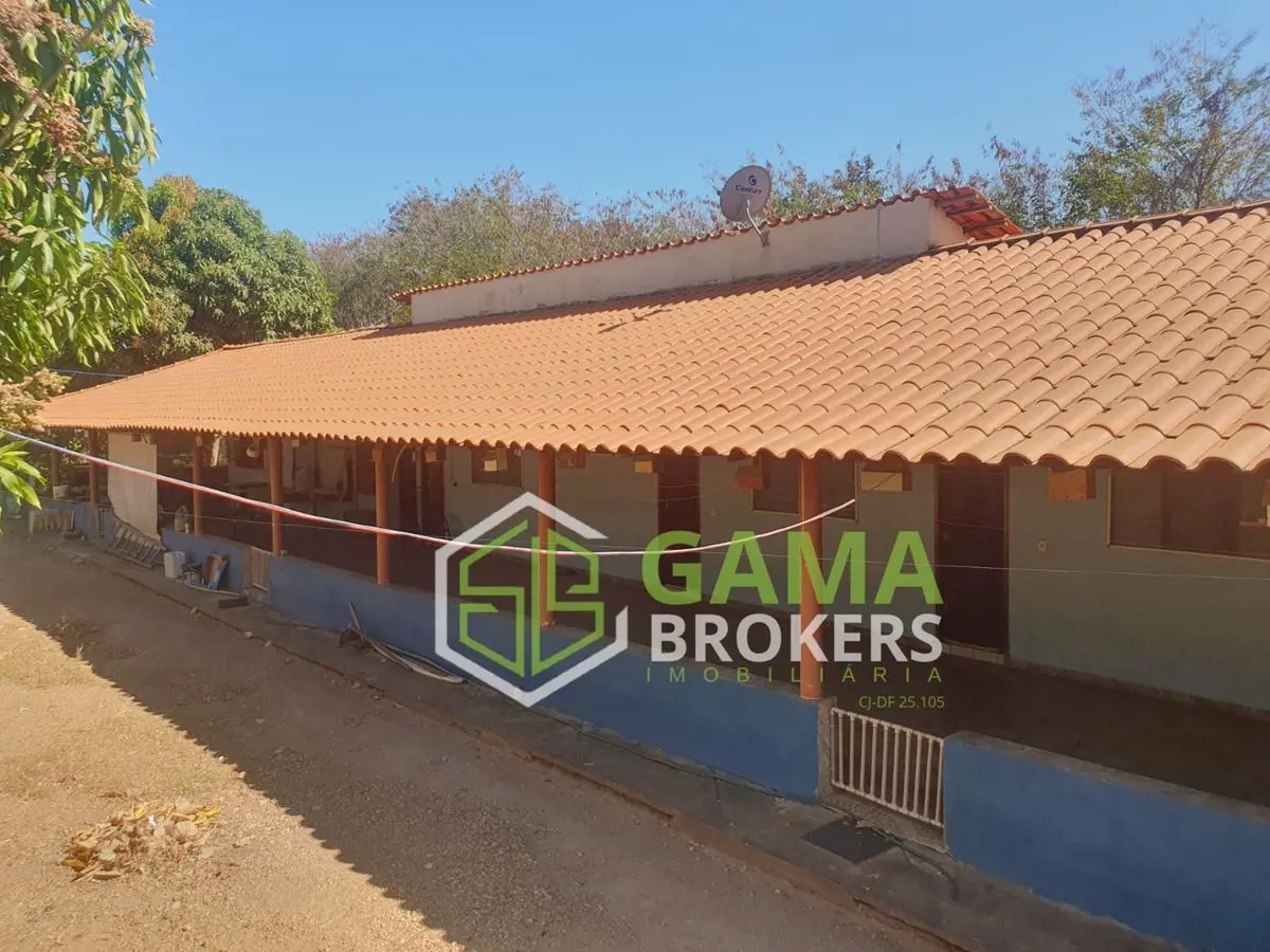 Linda chácara a as margens do lago Corumbá IVEXCELENTE PARA LAZER OU INVESTIMENT...