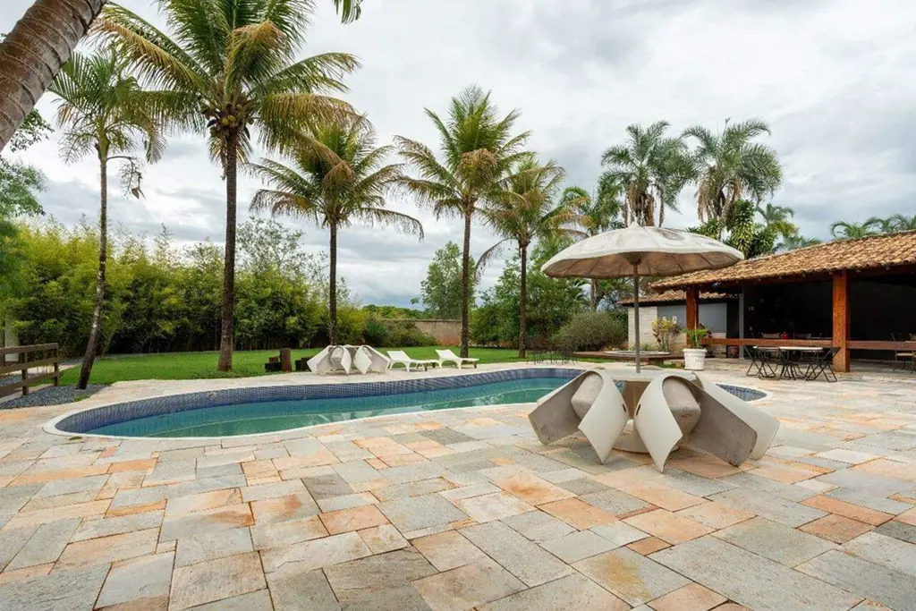 Anúncio de Venda: Casa de Alto Padrão no Residencial Colina SMDB 5Descubra seu n...