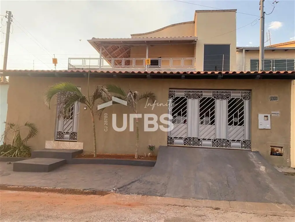 COD U-0013711 - Sobrado com duas residências independentes, no térreo, 3 quartos...