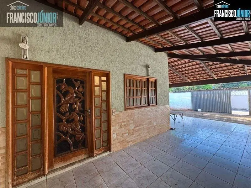 RESIDENCIAL SONHO DOURADOCASA RESIDENCIAL02 Quartos (sendo 01 Suíte), Sala Ampla...