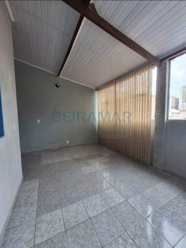 Loja integrada em um prédio com 2 apartamentos 1 quarto à Venda - QSB 12Oportuni...
