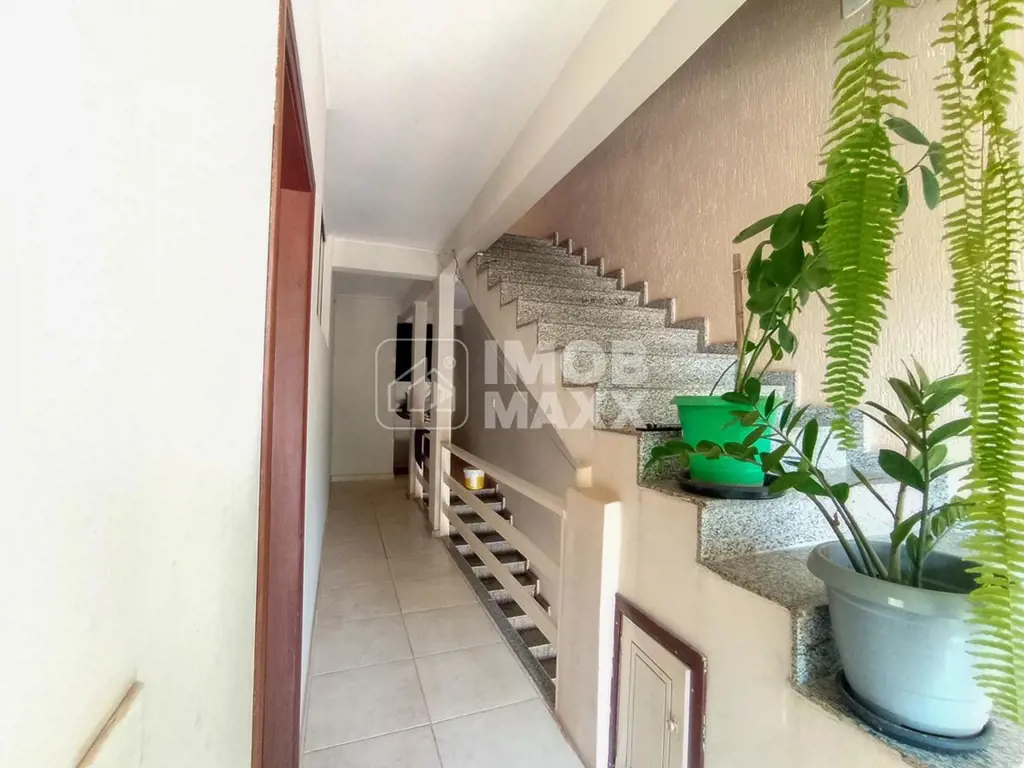 Lara Pequeno - Cel.: (61) 98286-4168 / Sol Reiko - Cel.: (61) 98375-6707 Condomí...