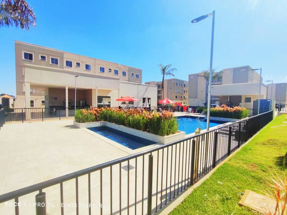 ALUGO APARTAMENTO, ANDAR TÉRREO, NO RESIDENCIAL ARCOS DO PARAÍSO, NO BAIRRO DE L...