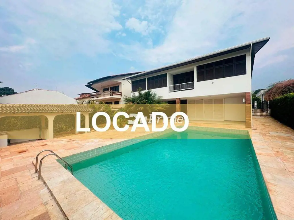 DUPRIME IMOBILIÁRIA ALUGA com EXCLUSIVIDADE - Casa, no SHIS QI 5 - Lago Sul - Pr...