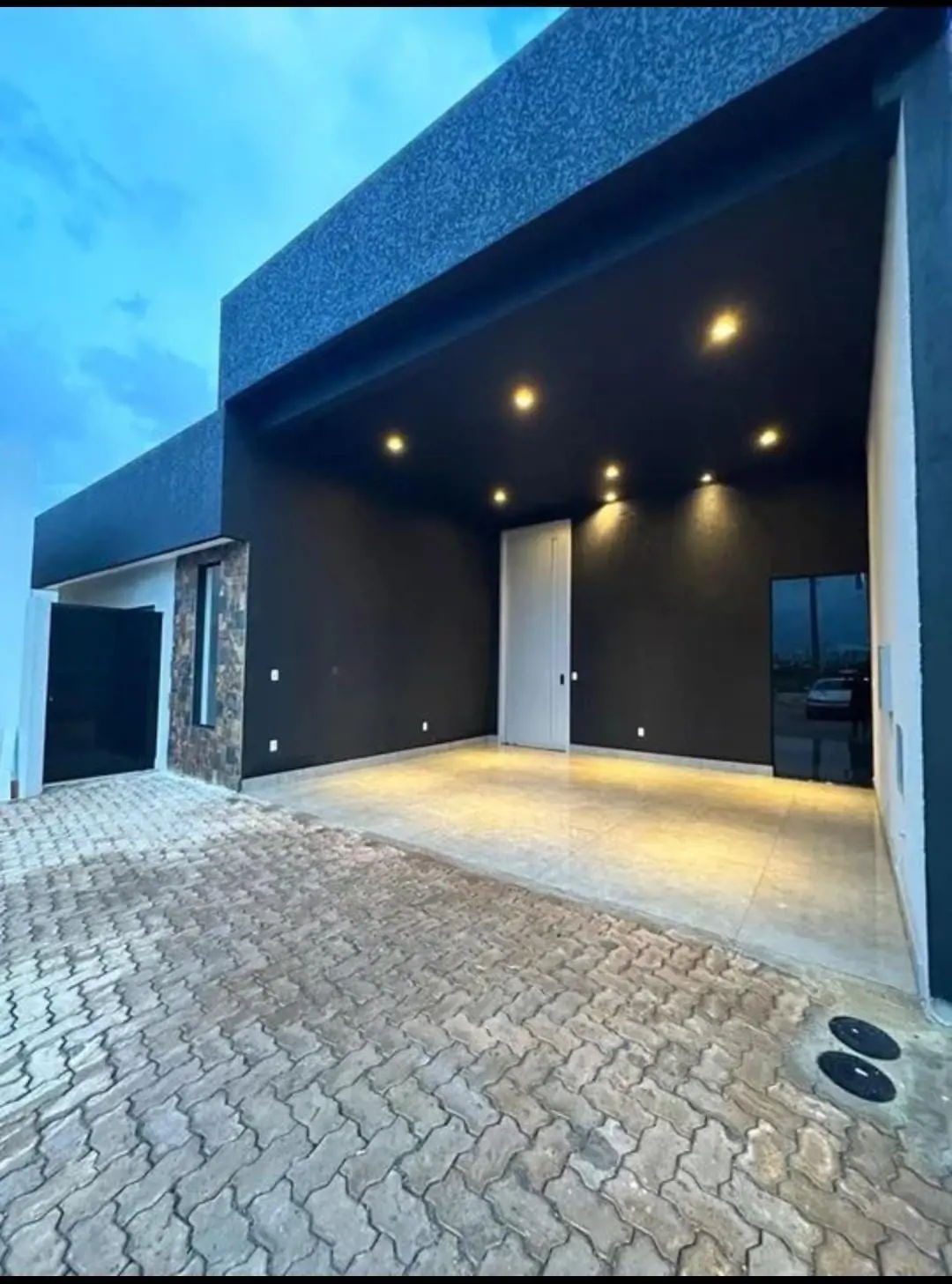 Excelente casa!Primeira locação!!!Com arquitetura moderna e acabamento de alto p...