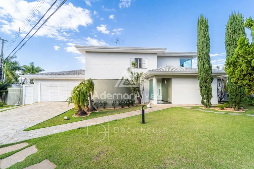 ADEMAR ALVES EMPREENDIMENTOS IMOBILIÁRIOSVENDE CASA DE PAVIMENTO NO CONDOMÍNIO V...