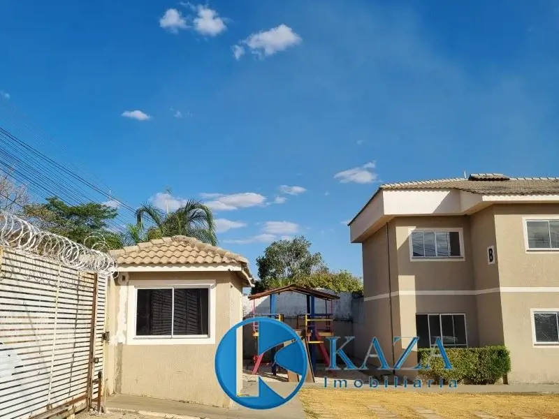 Venha conhecer esse Ótimo Apto, em condomínio fechado com área de laser, local s...