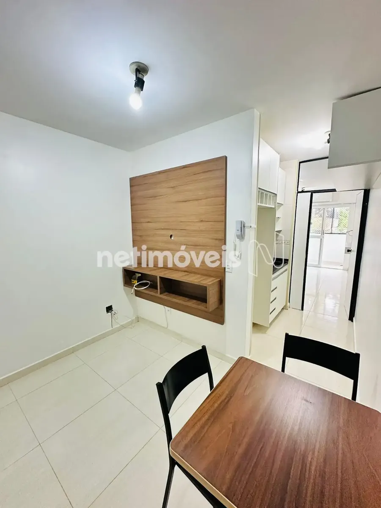 Kitchinet para Locação com Ar-Condicionado e Fogão Cooktop Alugue agora uma kitc...