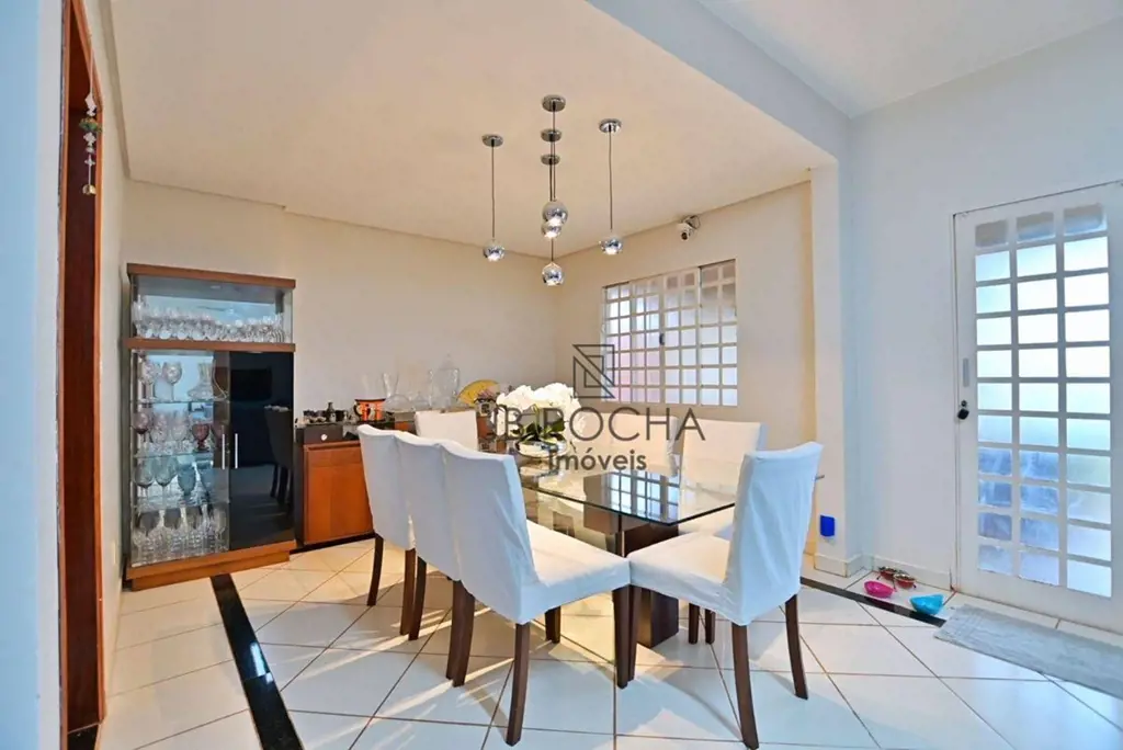 JB ROCHA IMOVEIS VENDE COM EXCLUSIVIDADECasa com habite-se no Condomínio Estanci...